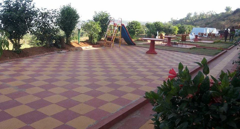 Panchgani Tent House and Hollywood Palace, Panchgani 4